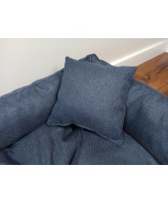 Kanapa BASIC w kolorze Niebieski Jeans - rozmiar L (90x75)